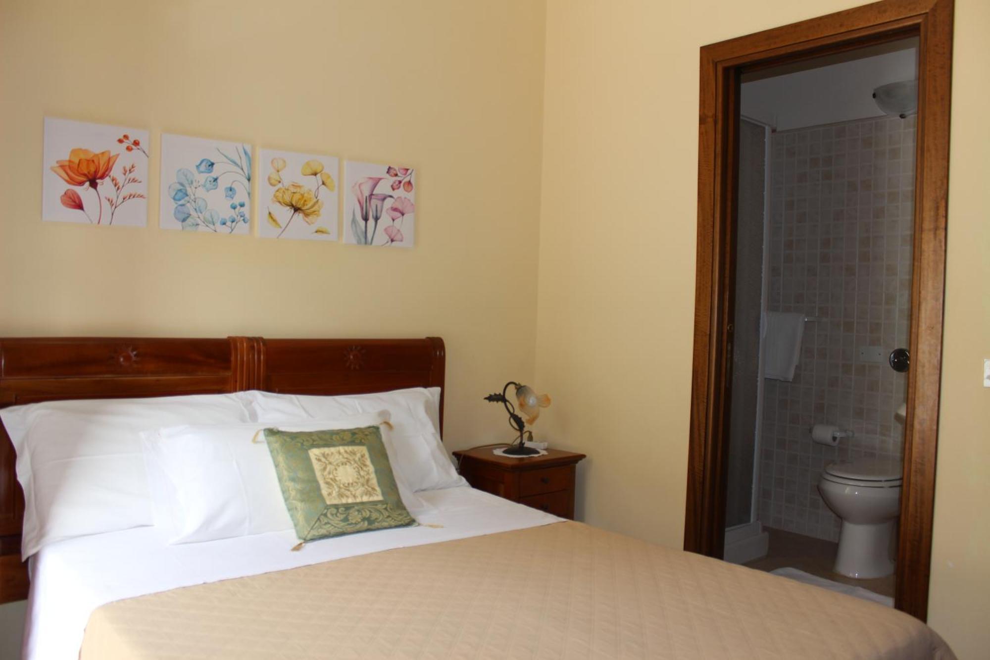Raggio Di Sole Bed & Breakfast Macari Ngoại thất bức ảnh