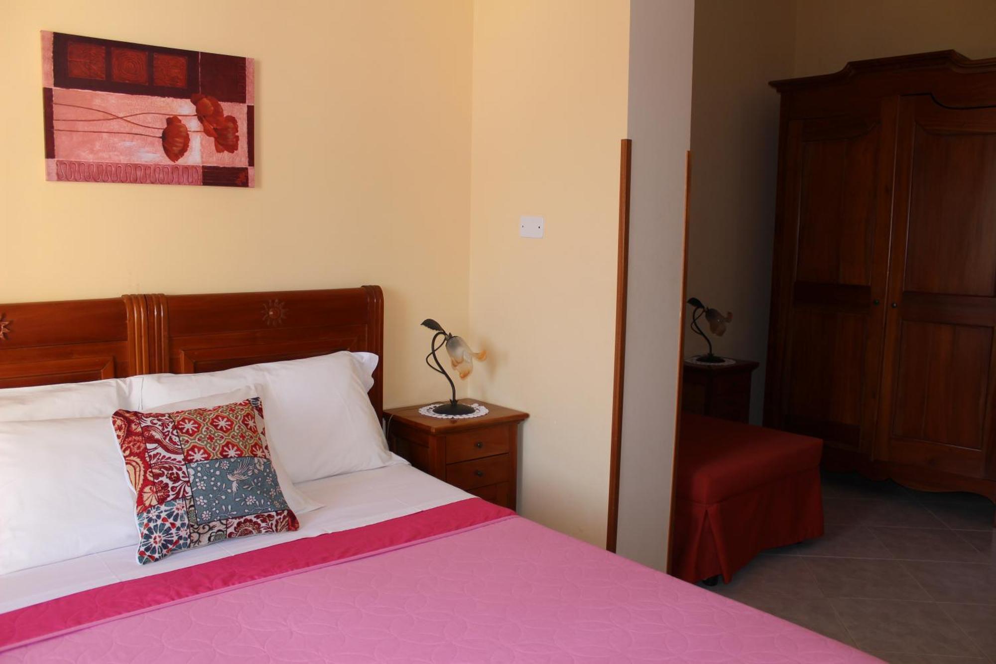 Raggio Di Sole Bed & Breakfast Macari Ngoại thất bức ảnh