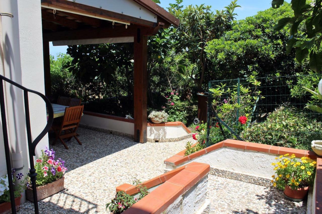 Raggio Di Sole Bed & Breakfast Macari Ngoại thất bức ảnh